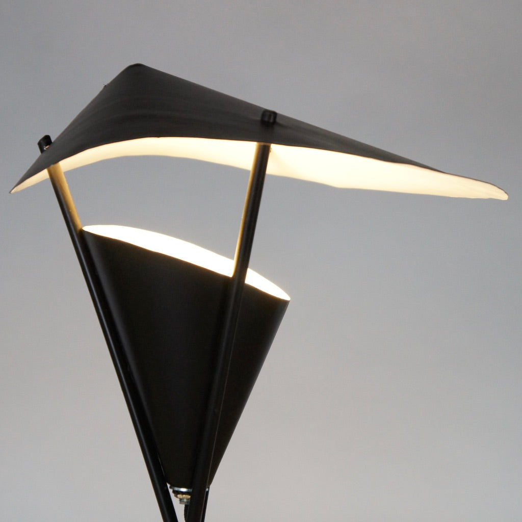 Tripod Table Lamp