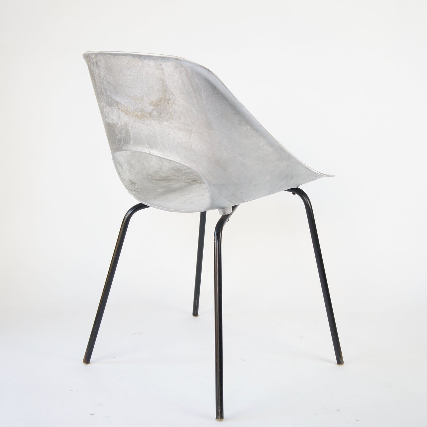 Tulip Chair - No.04