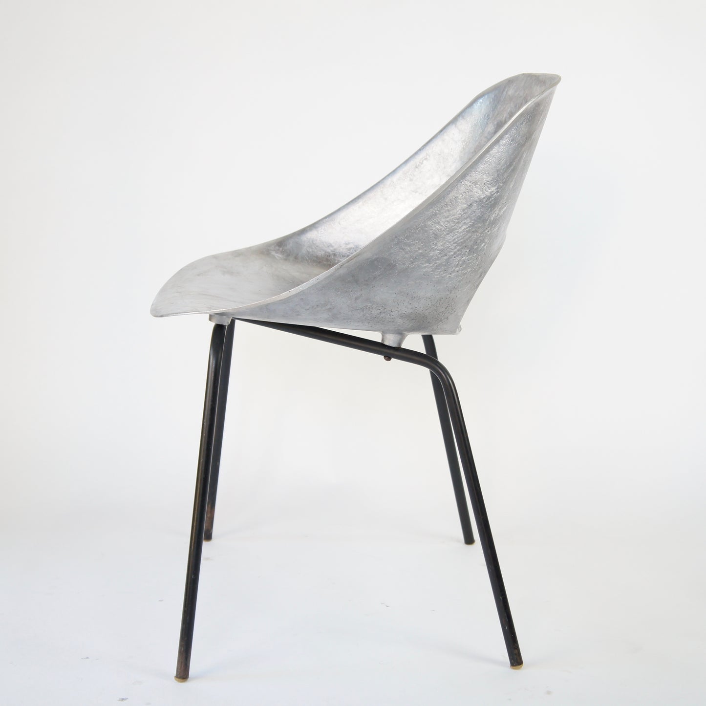 Tulip Chair - No.05