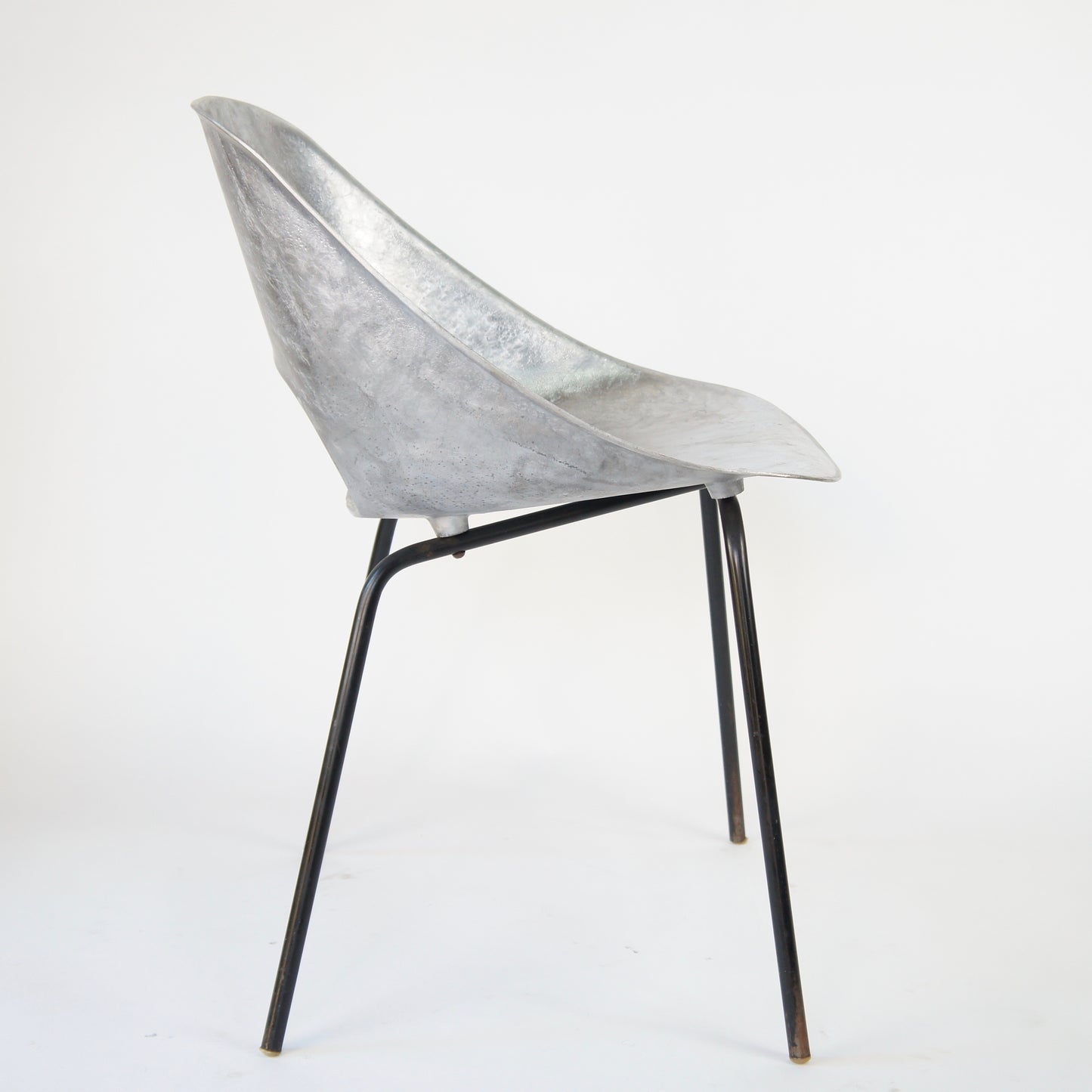 Tulip Chair - No.05