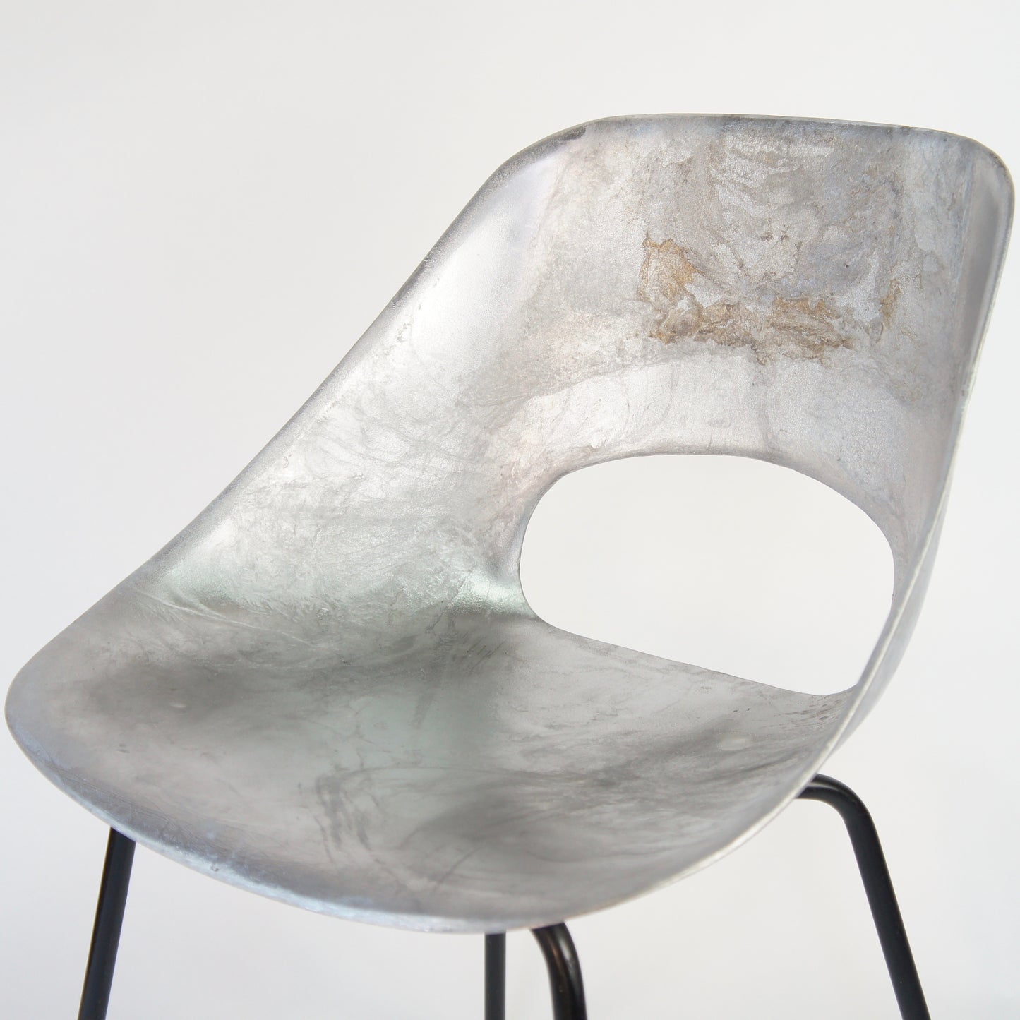 Tulip Chair - No.04
