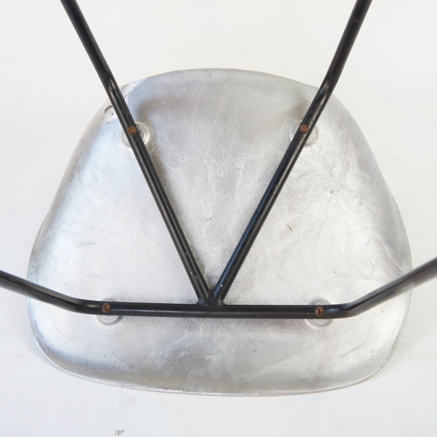 Tulip Chair - No.04