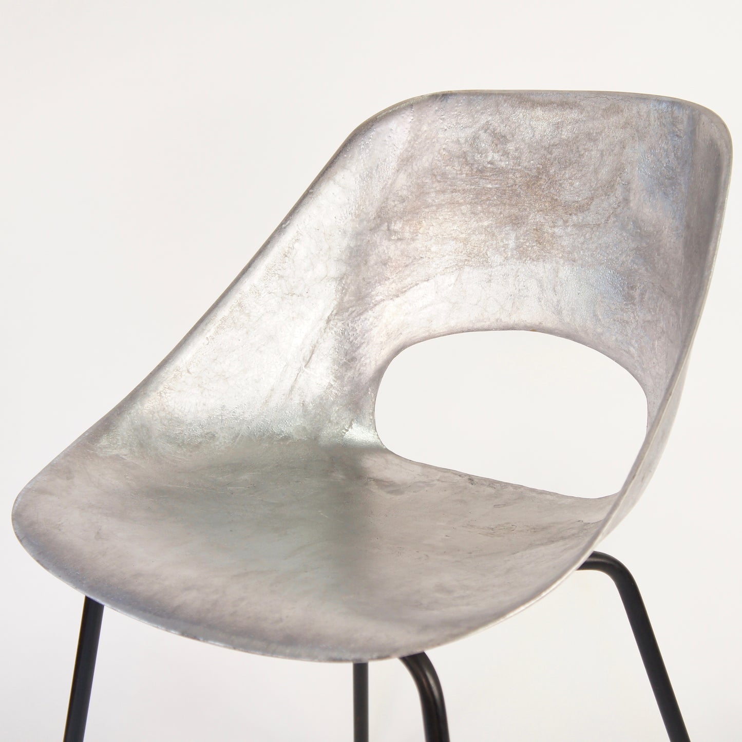 Tulip Chair - No.05