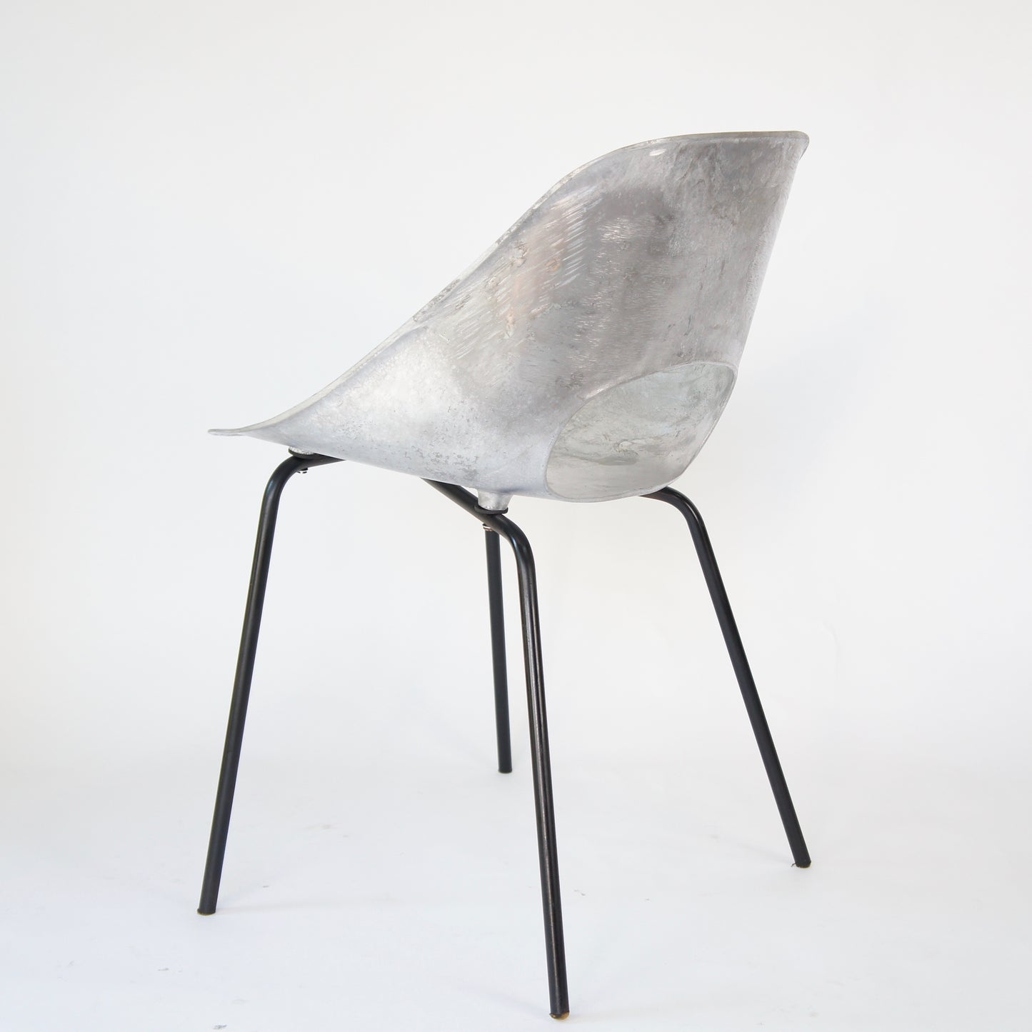 Tulip Chair - No.07