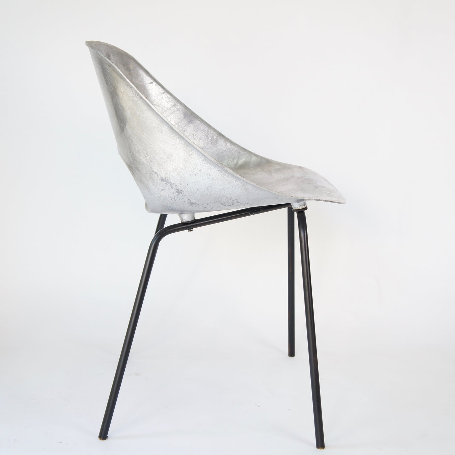 Tulip Chair - No.07