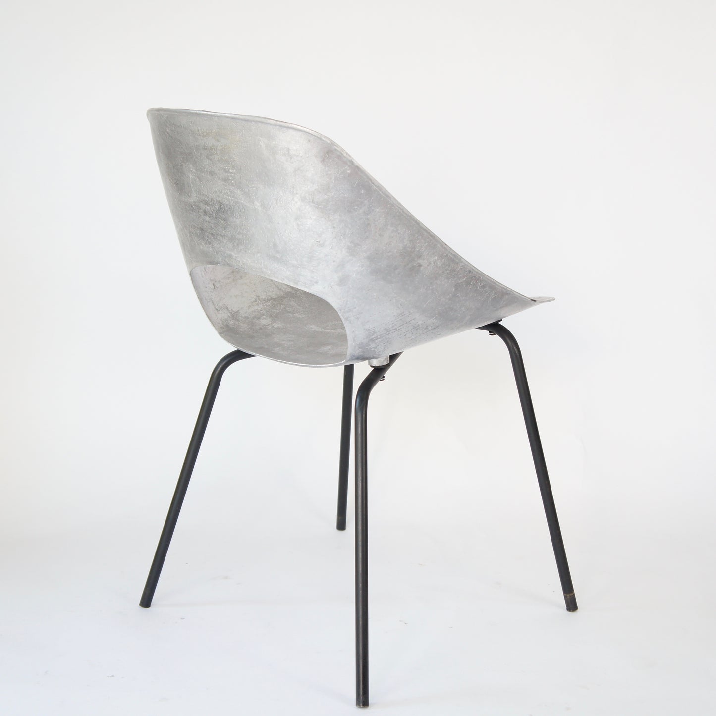 Tulip Chair - No.08
