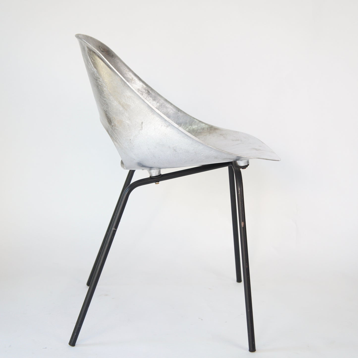 Tulip Chair - No.10