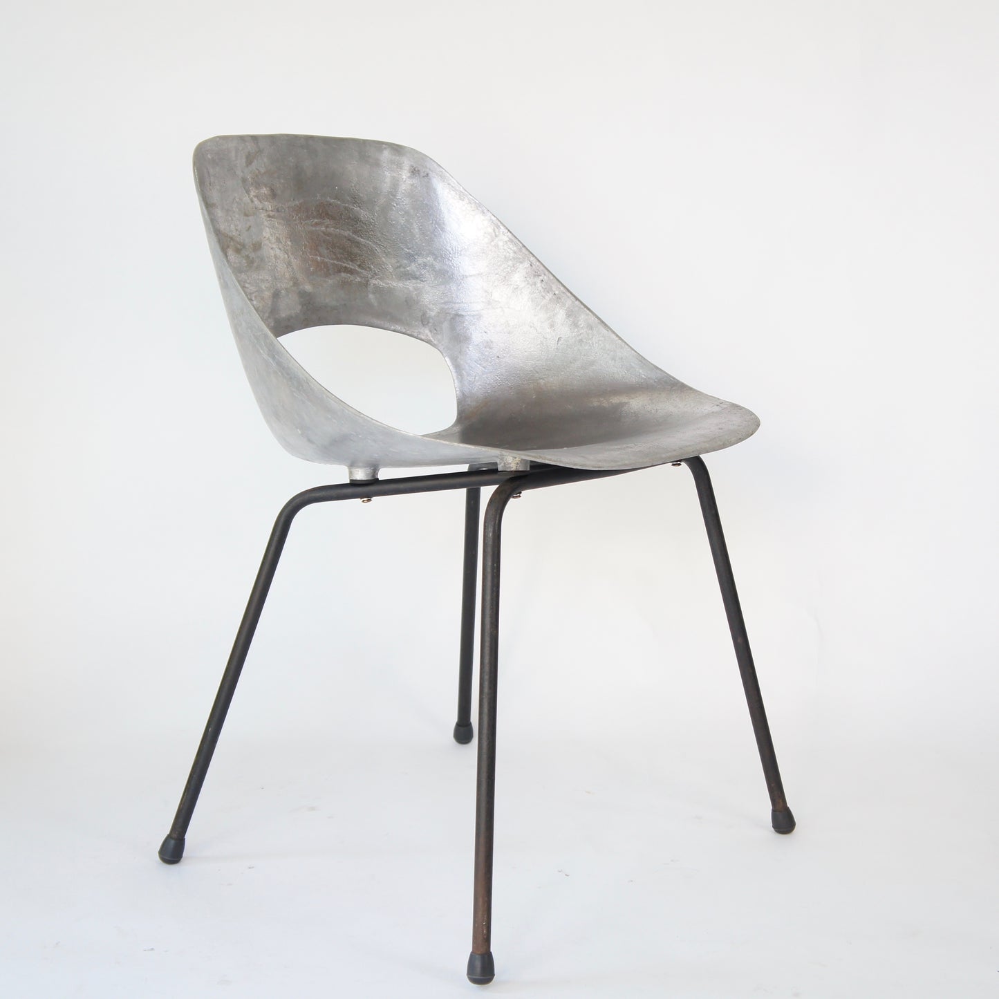 Tulip Chair - No.11