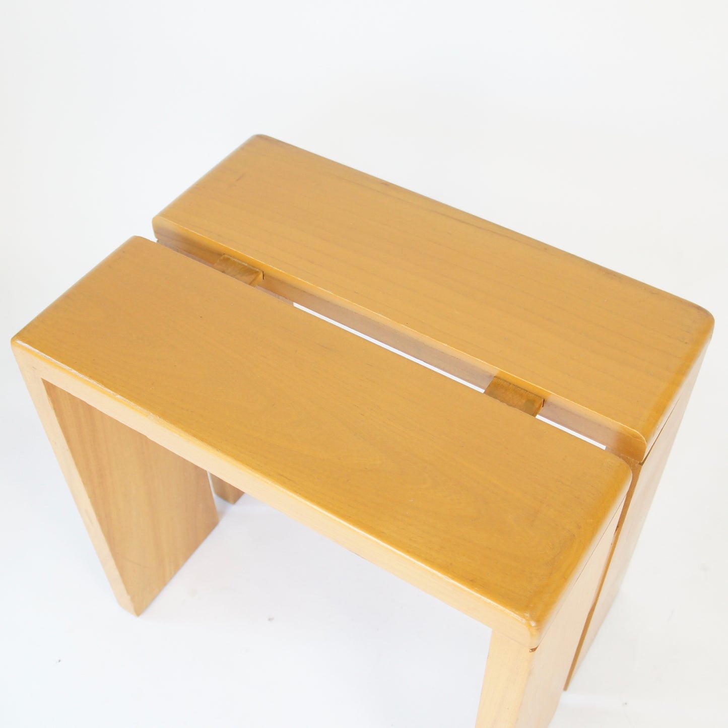Les Arcs Stool - No.01