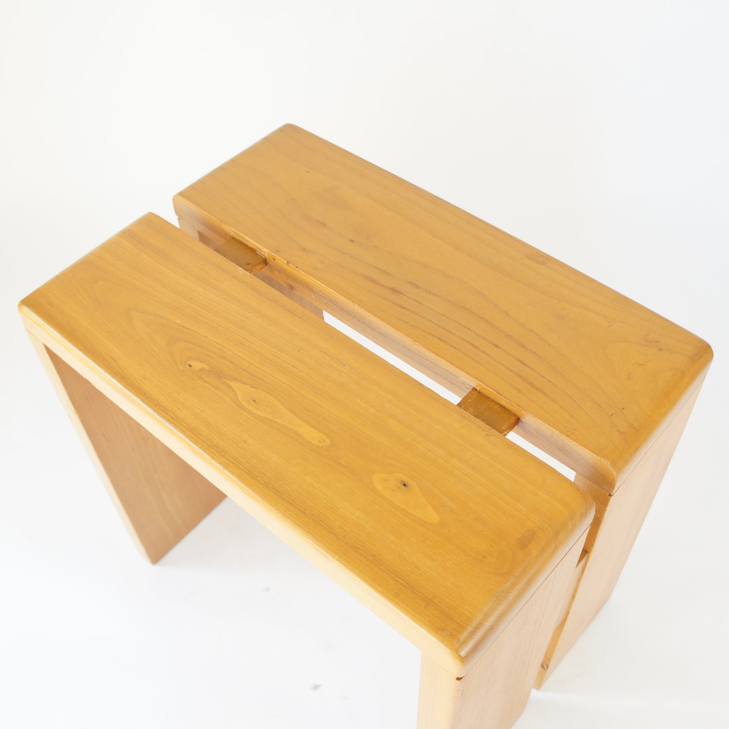 Les Arcs Stool - No.02