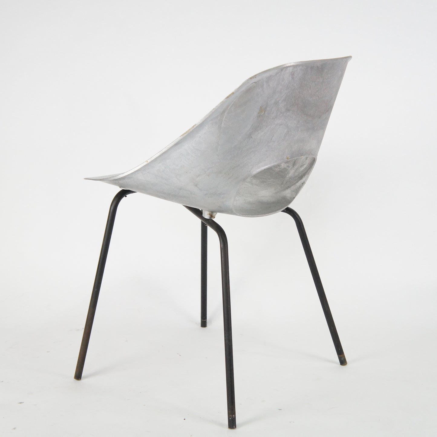 Tulip Chair - No.15