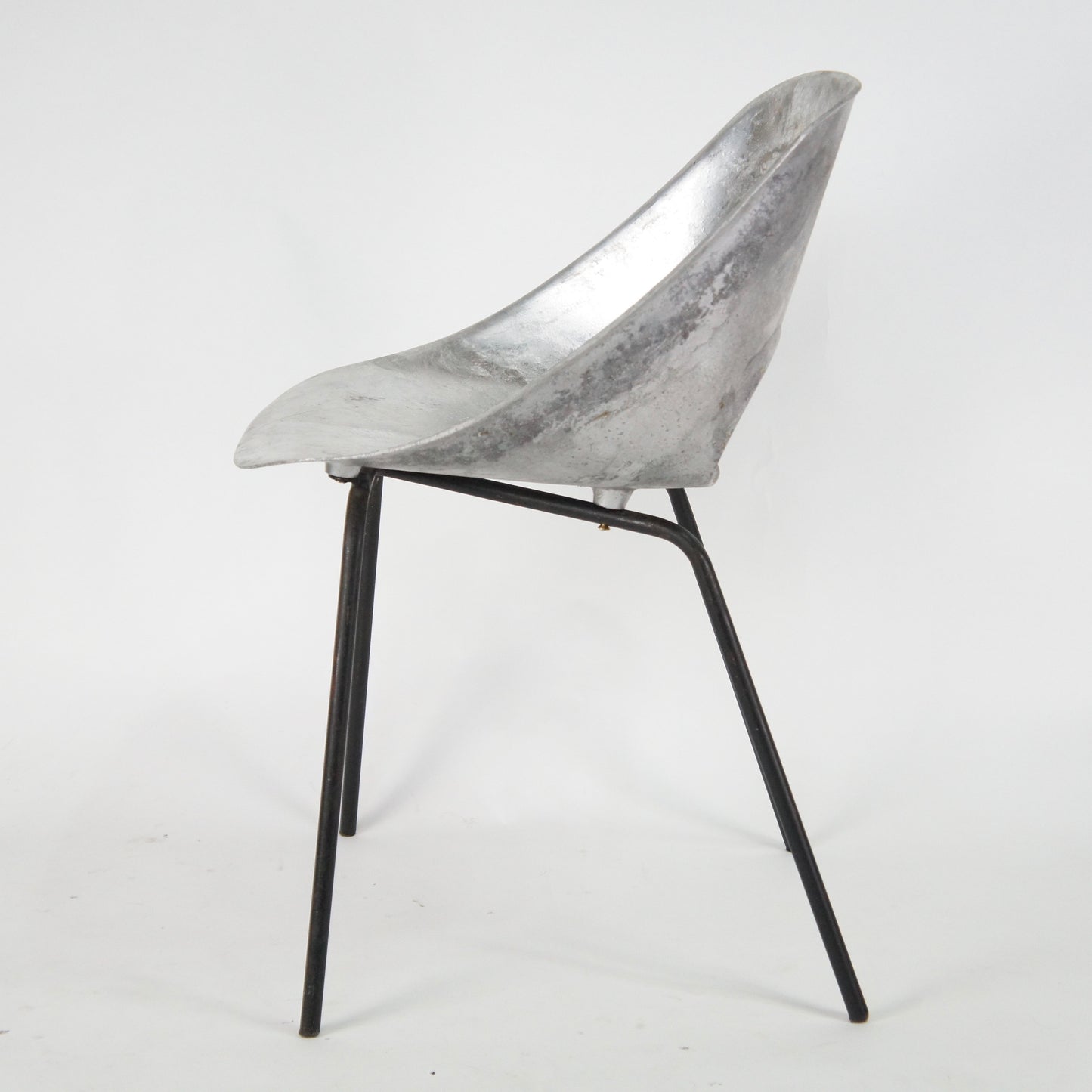Tulip Chair - No.16