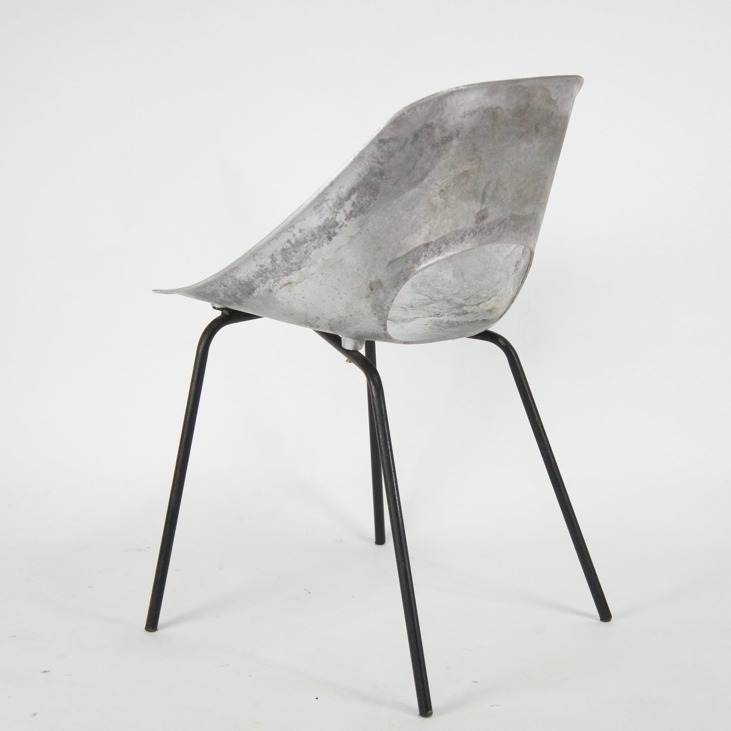 Tulip Chair - No.16