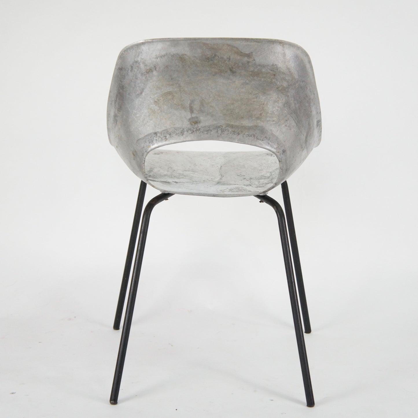 Tulip Chair - No.16