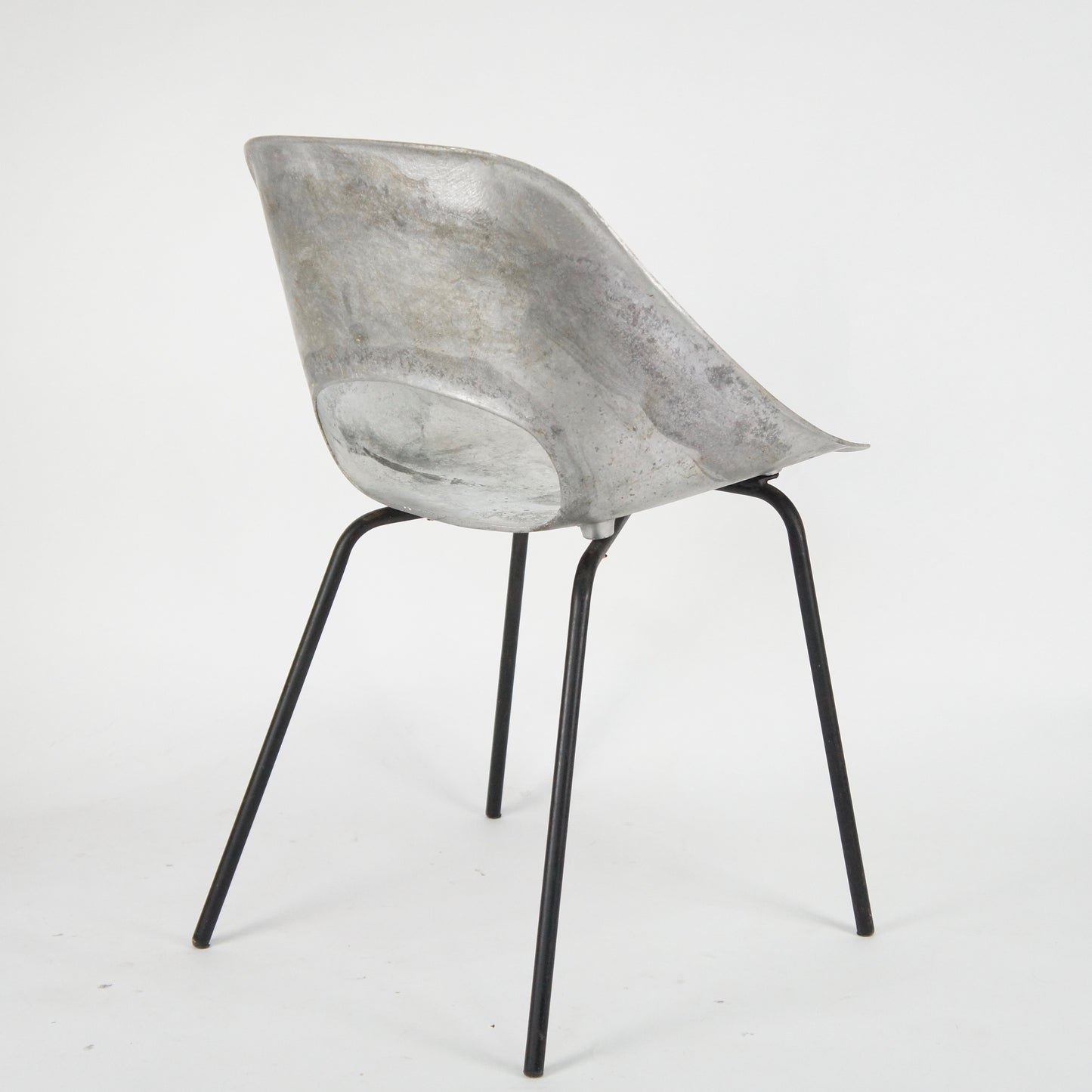 Tulip Chair - No.16