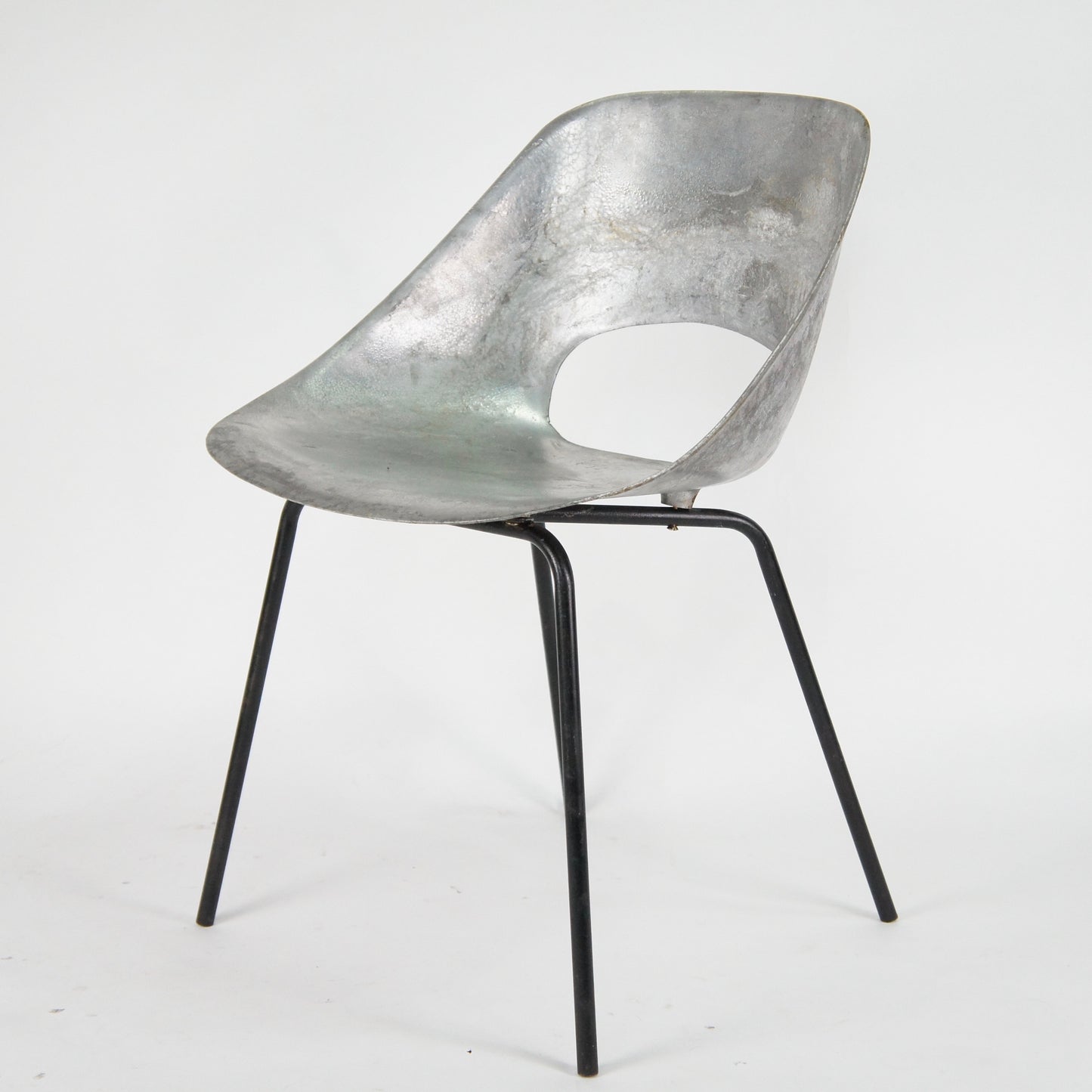 Tulip Chair - No.17