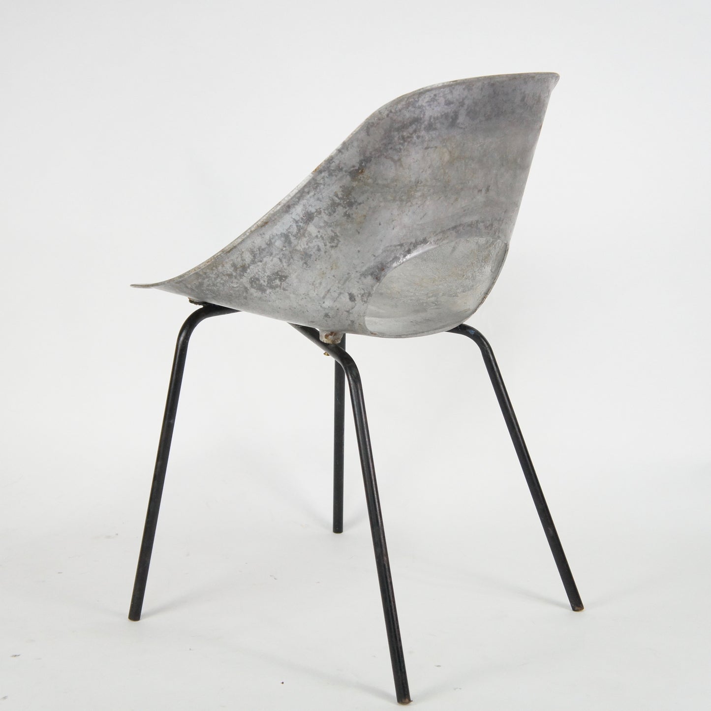 Tulip Chair - No.17