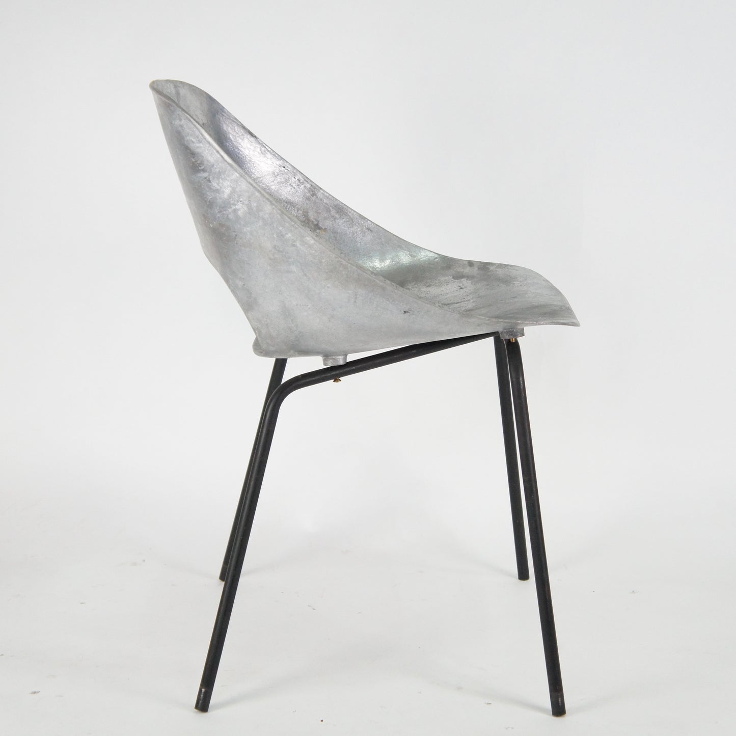 Tulip Chair - No.20
