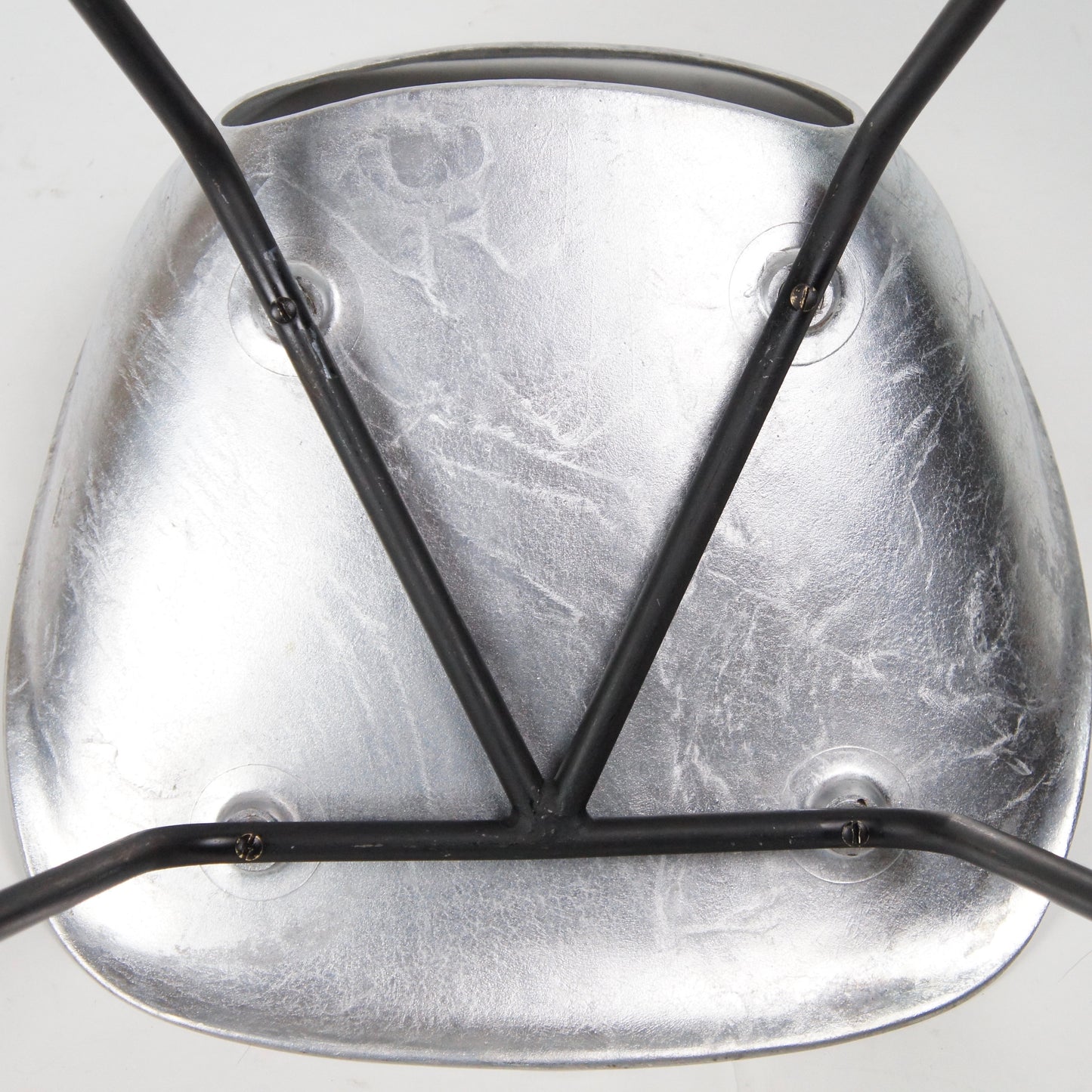 Tulip Chair - No.13