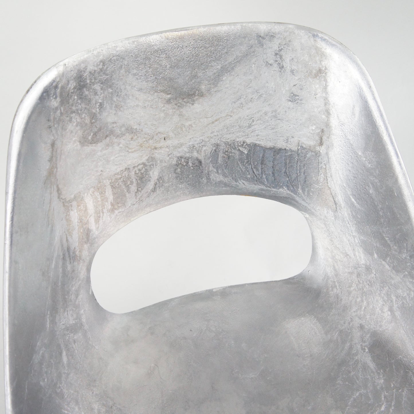 Tulip Chair - No.14