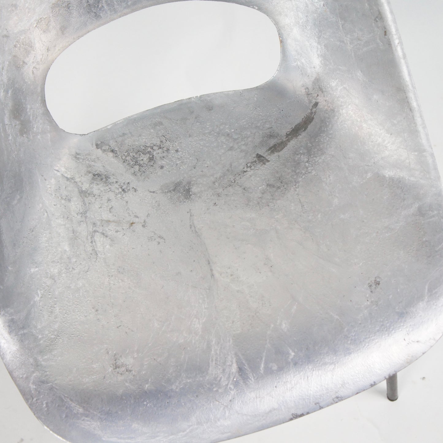 Tulip Chair - No.16