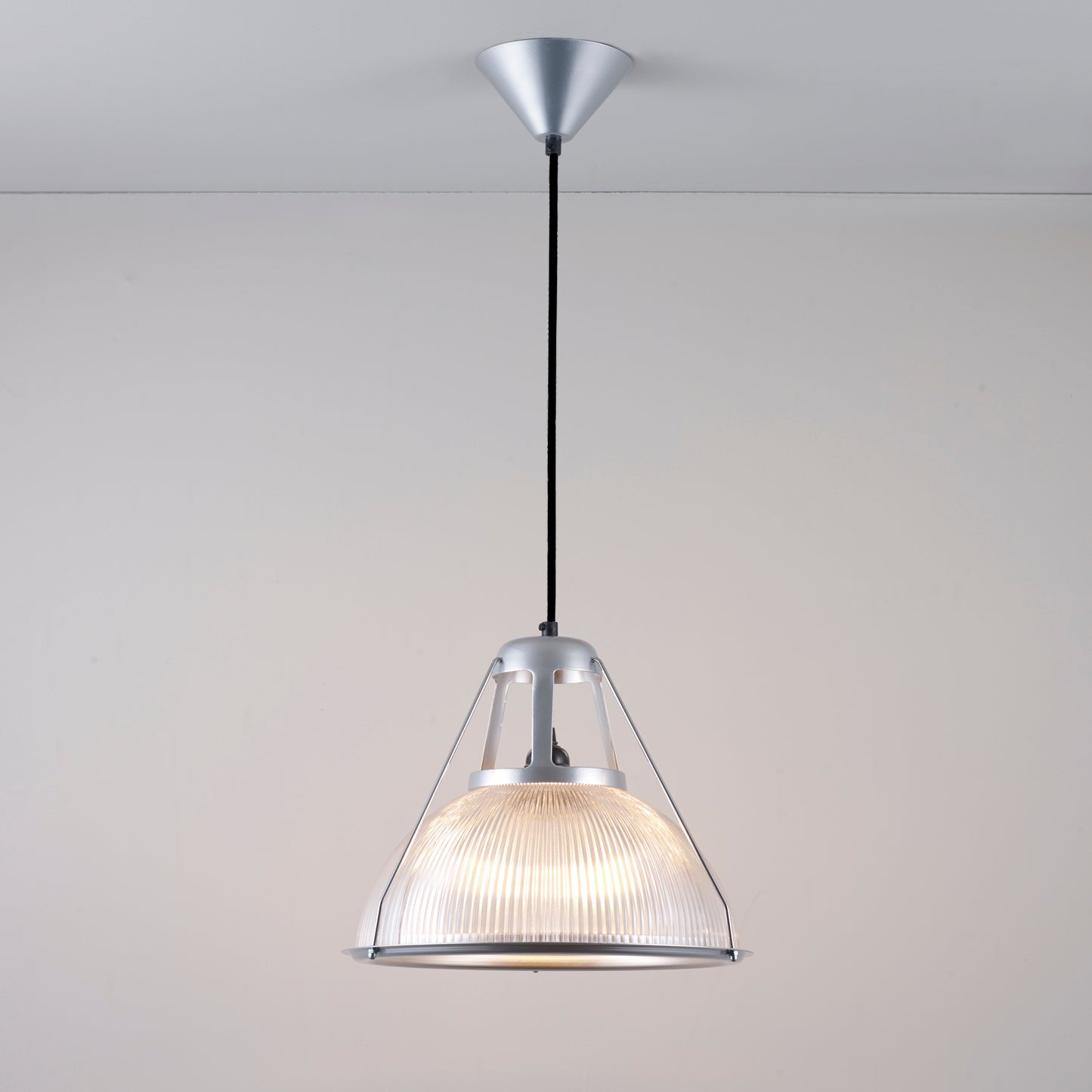 Phane Prismatic Pendant