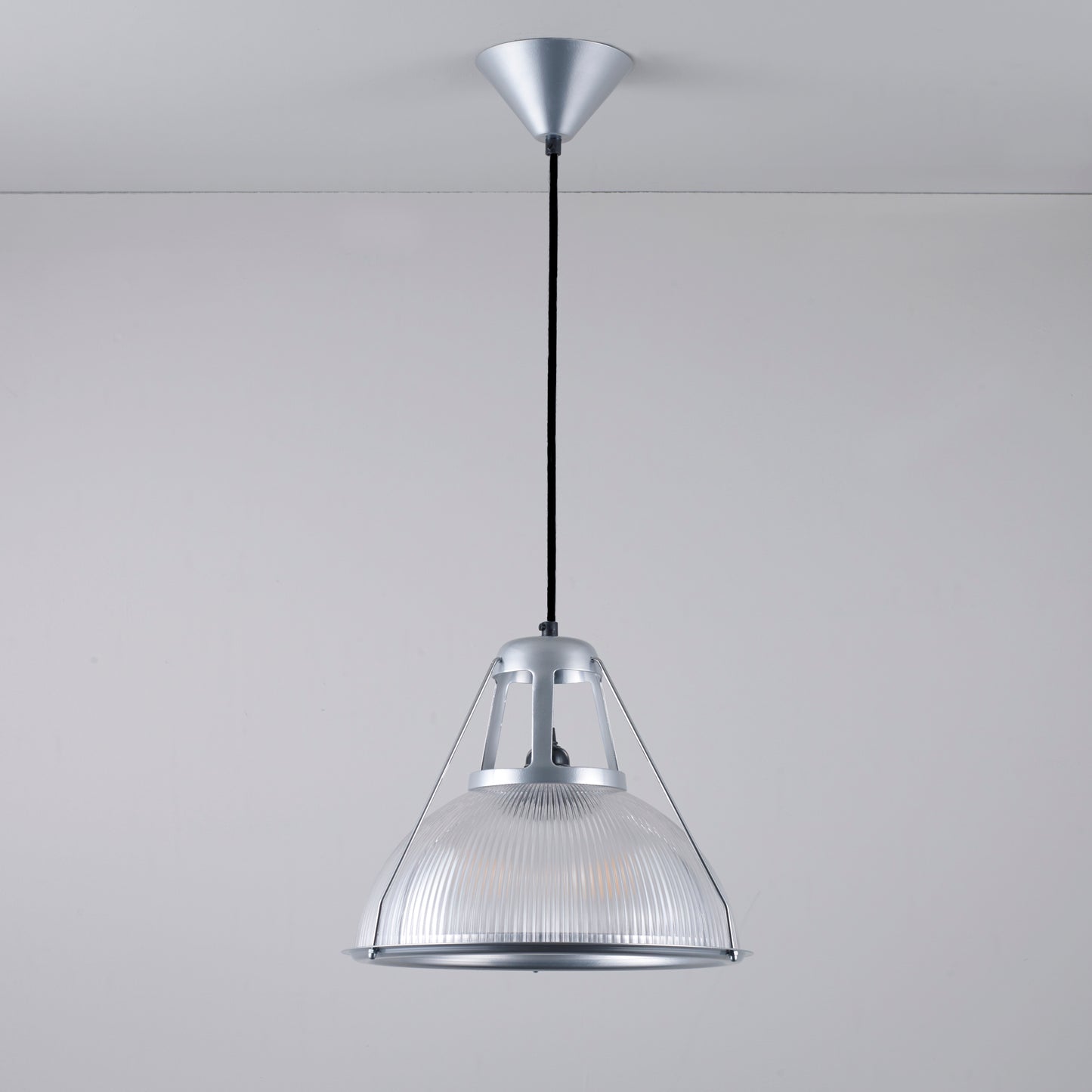 Phane Prismatic Pendant