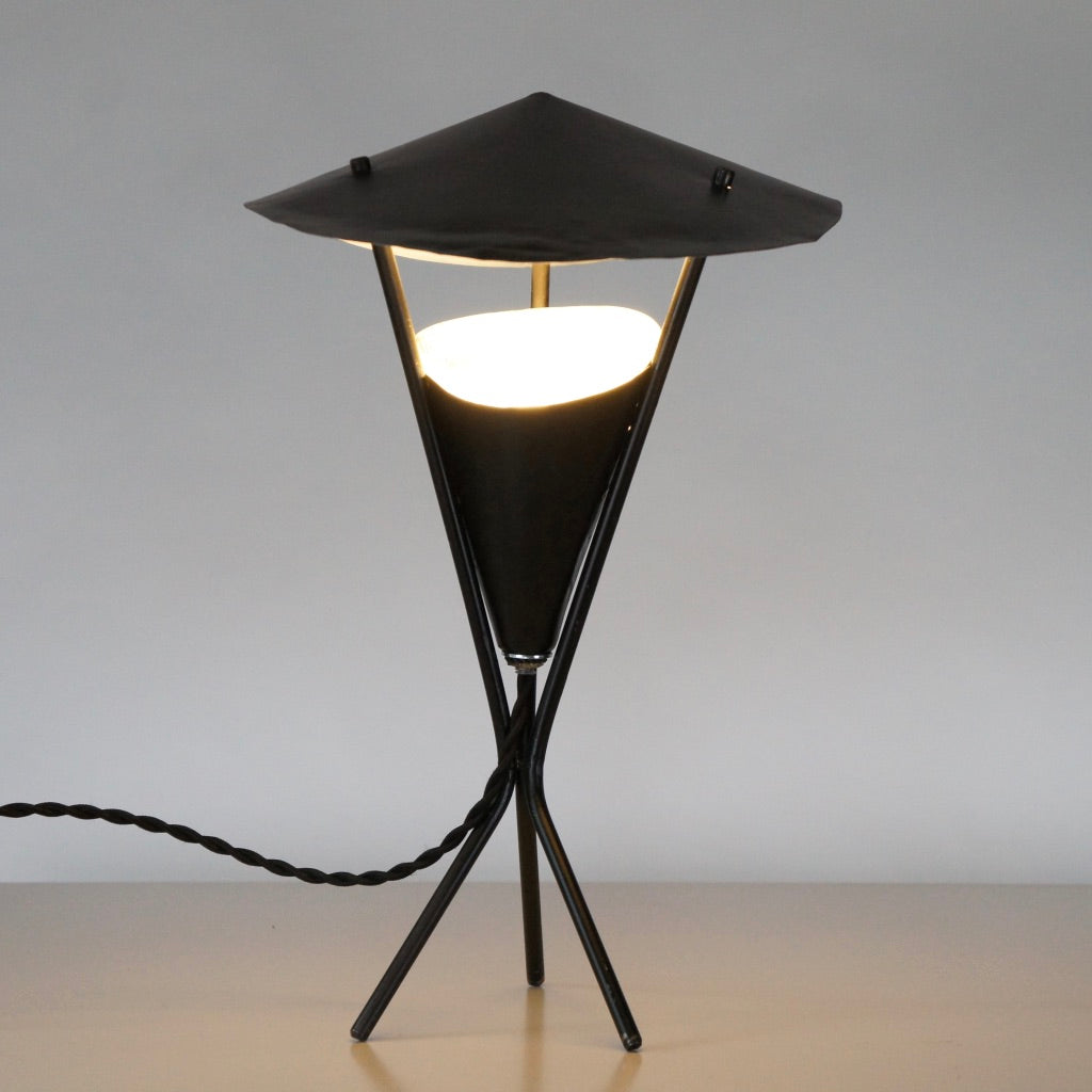 Tripod Table Lamp