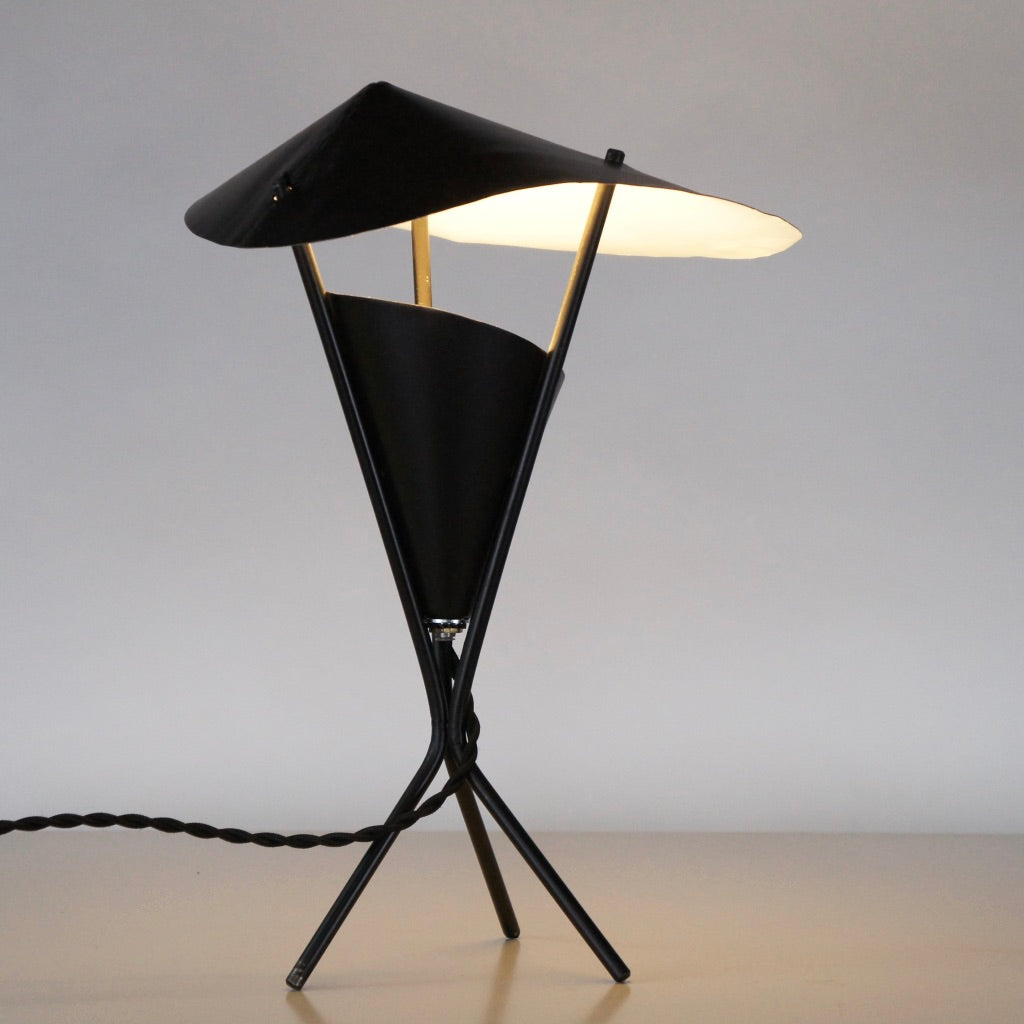 Tripod Table Lamp