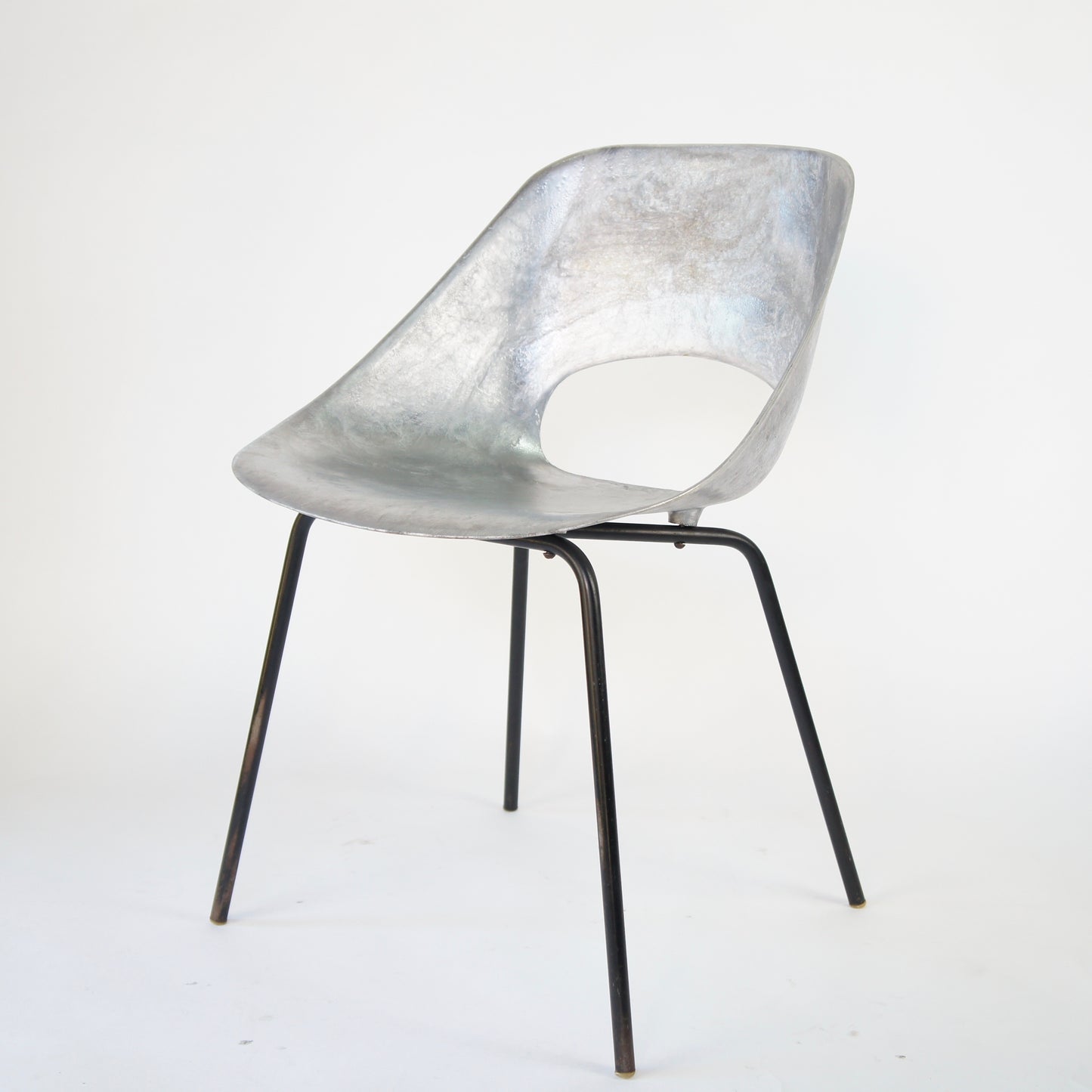 Tulip Chair - No.05