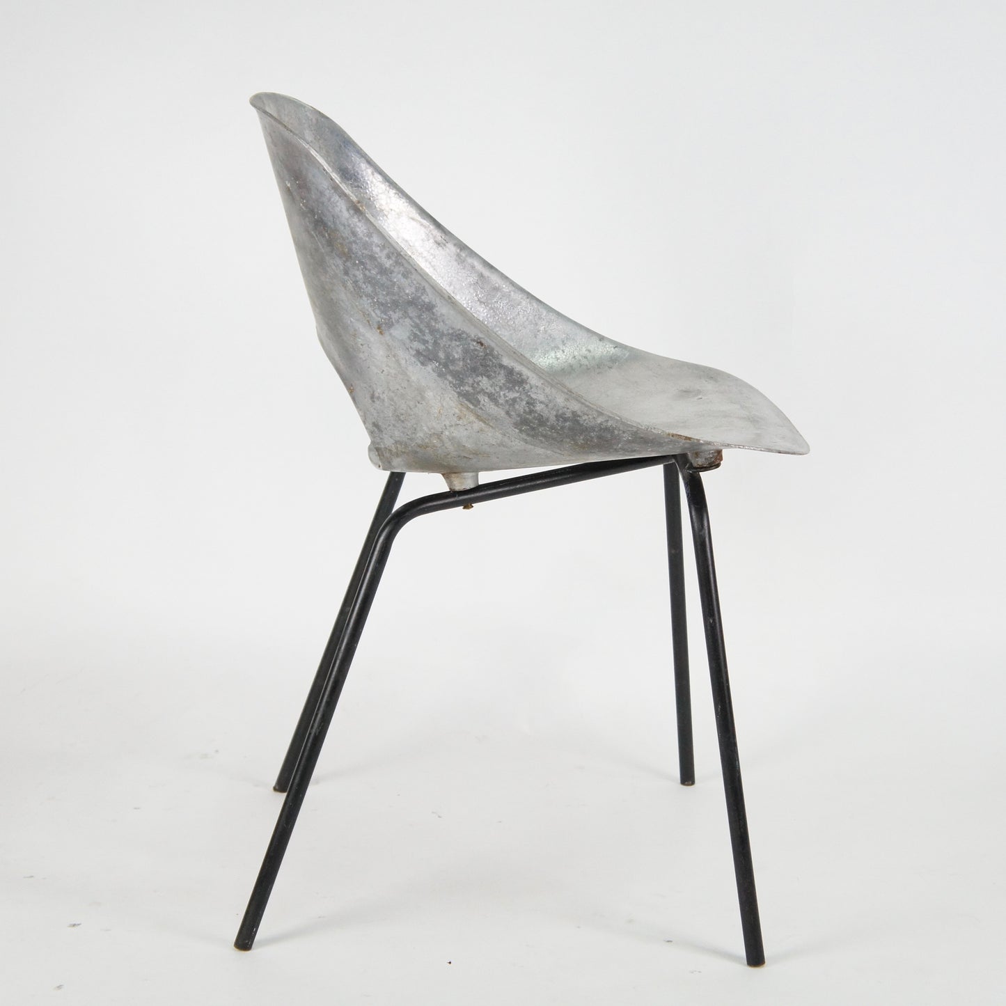 Tulip Chair - No.17