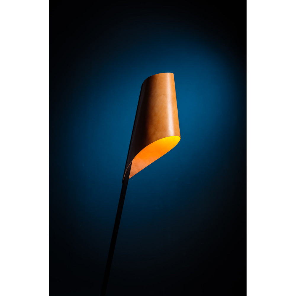 No.42 TUIG Table Lamp