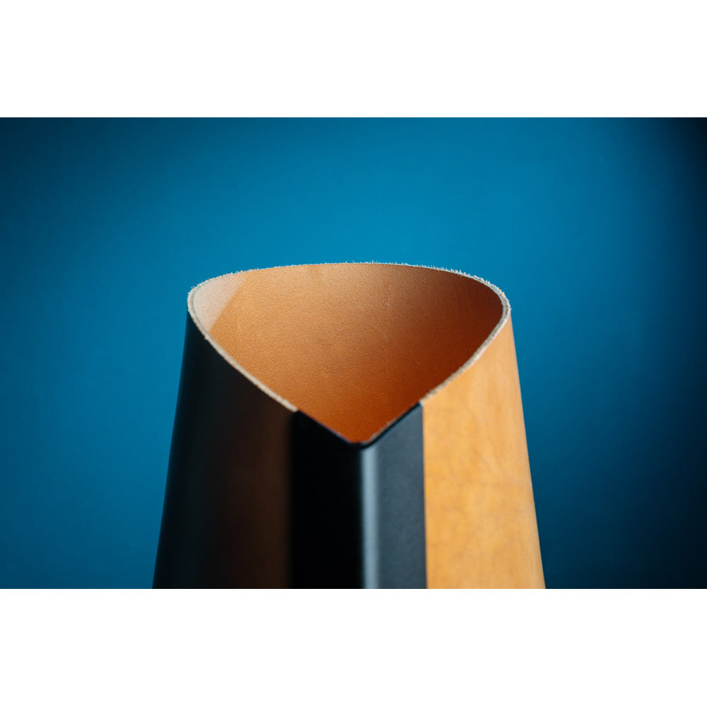 No.42 TUIG Table Lamp